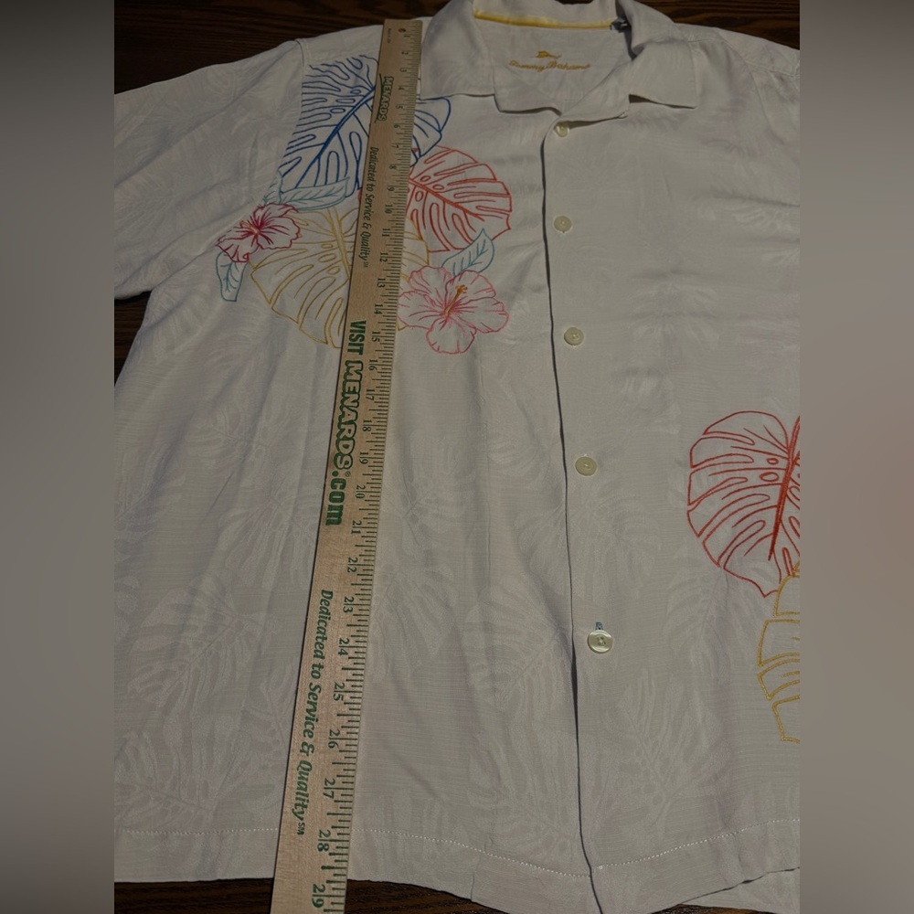 Tommy Bahama 100%‎ Silk Shirt Men’s XL Sketched Tropics Cream Embroidered floral - Picture 11 of 16
